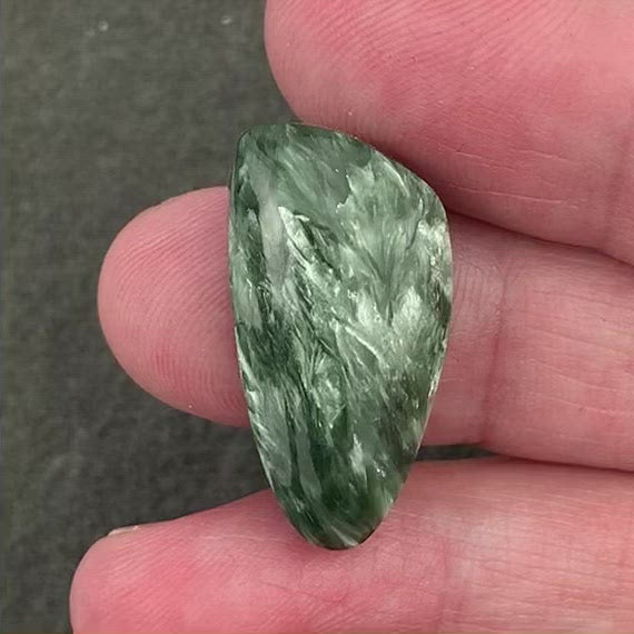#9H21 - Seraphinite